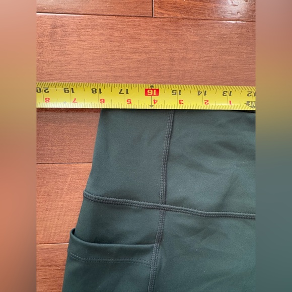 Lole Women’s Capri leggings side Pockets Tight in Forest Green Women’s XXL - Picture 4 of 12